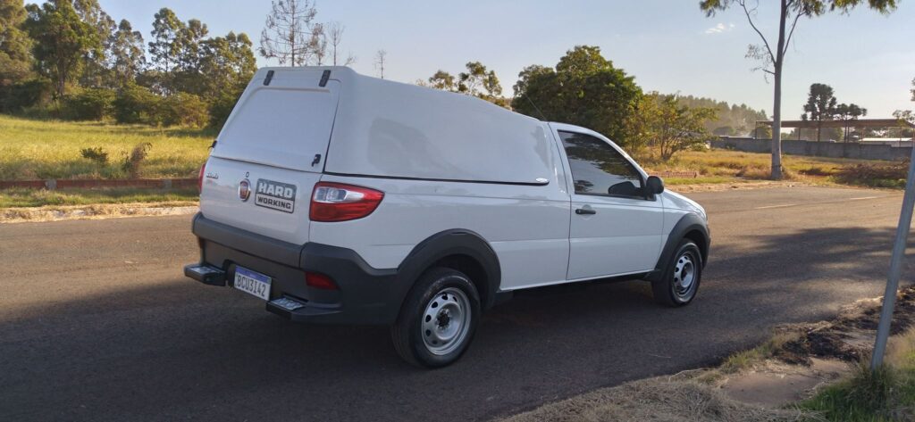 Capota de Fibra para Fiat Strada furgão lisa